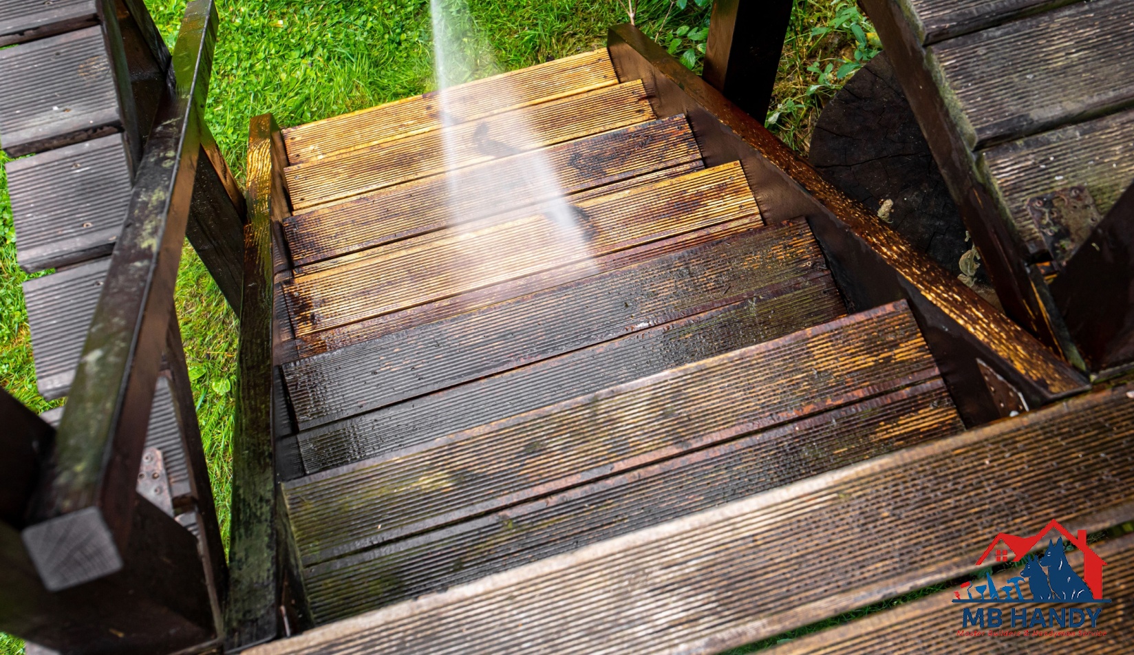 Restore Your Deck’s Look With Expert Pressure Washing